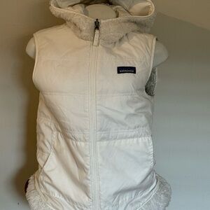 Patagonia Women's Los Gatos Hooded Reversible Fleece Vest